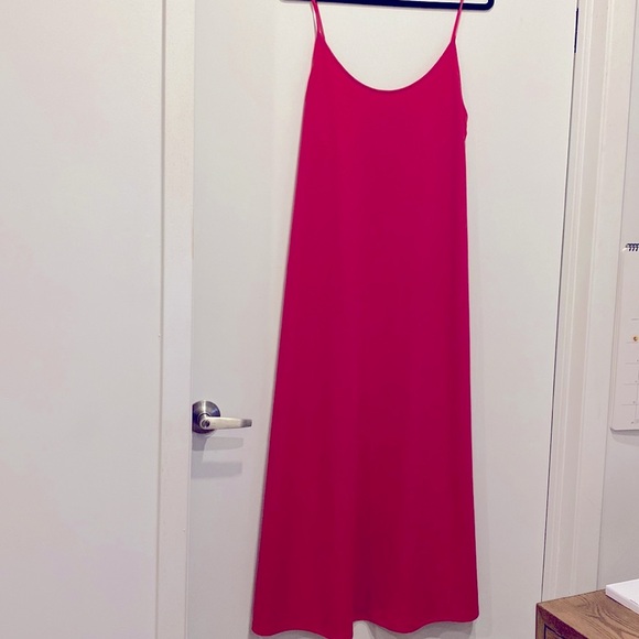 Zara Dress - Picture 2 of 7